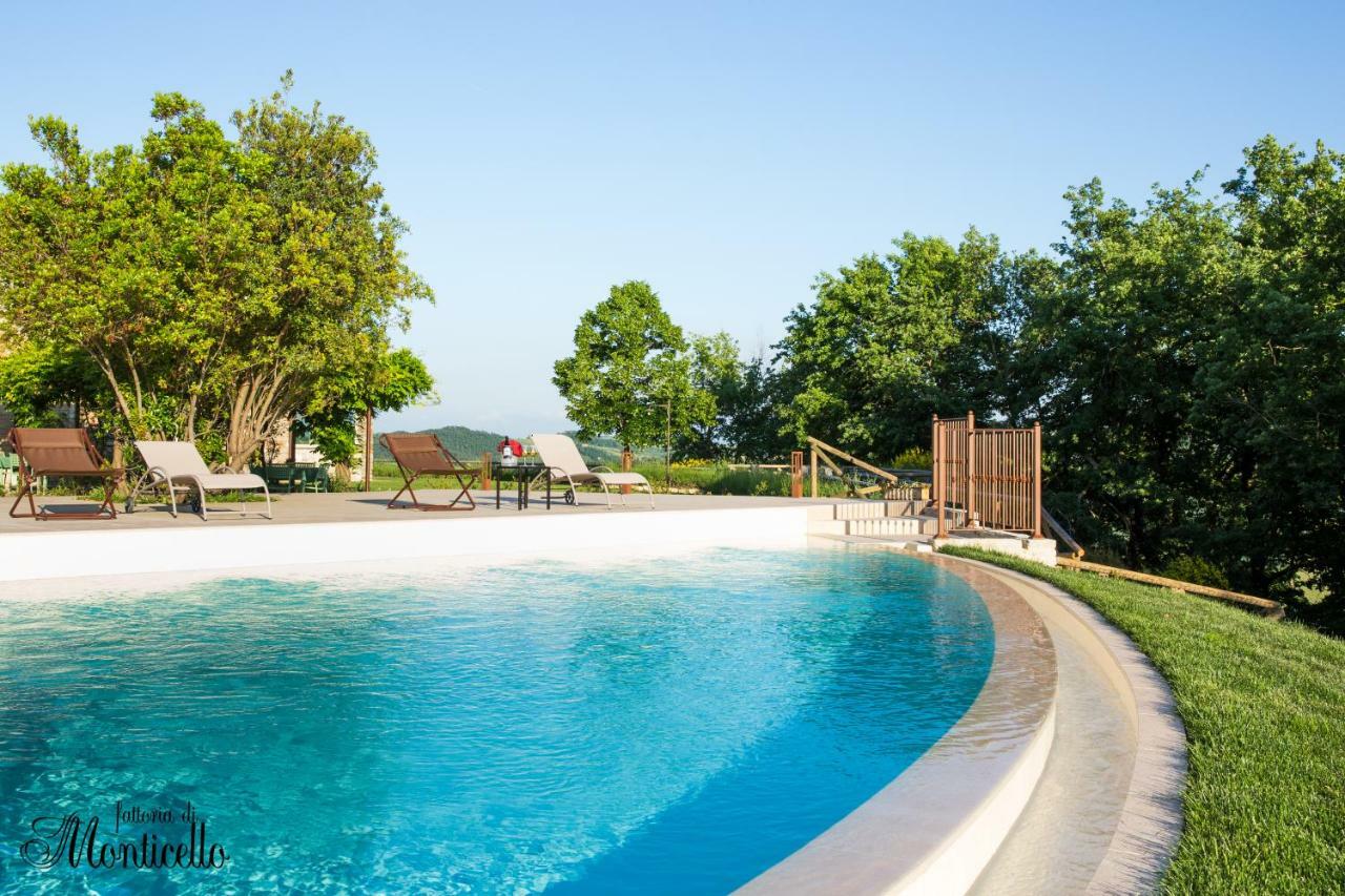 Agriturismo Fattoria Di Monticello 산베난초 외부 사진