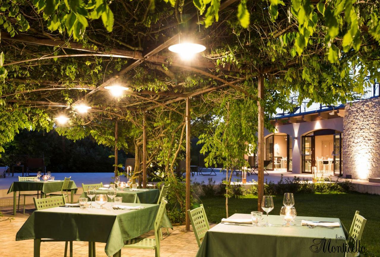 Agriturismo Fattoria Di Monticello 산베난초 외부 사진